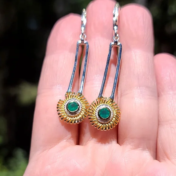 Green Onyx Sterling & 24k gold long STUNNING earrings ✨️ - Picture 3 of 9